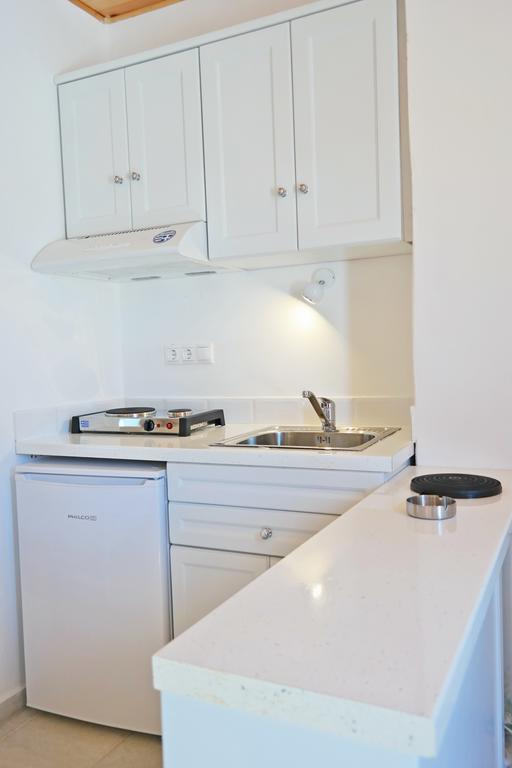 Katerina Suites อาโยส โพรโกปิออส ภายนอก รูปภาพ